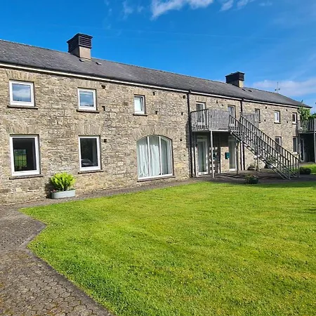 The Old Mill, Argideen River Semesterbostad *